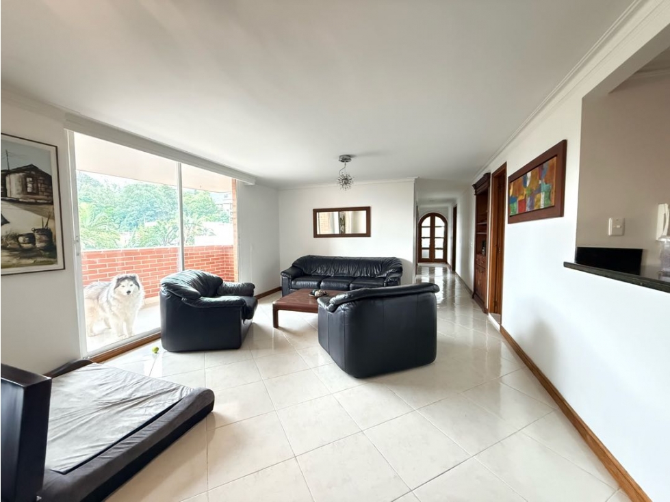 SE VENDE APARTAMENTO EN ENVIGADO LOMA DE LAS BRUJAS PARTE BAJA — foto 2