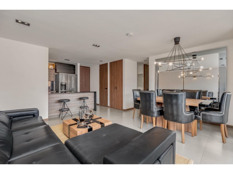 SE VENDE APARTAMENTO EN ENVIGADO SECTOR LOMA DEL ESCOBERO
