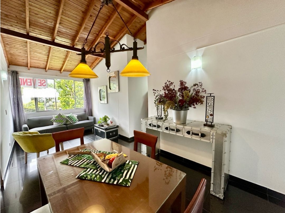 Se Vende Apartamento en Envigado - Loma el Esmeraldal