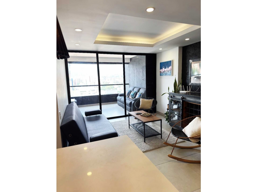 SE VENDE APARTAMENTO EN ENVIGADO EL PORTAL AL FRENTE DEL VIVA — foto 4