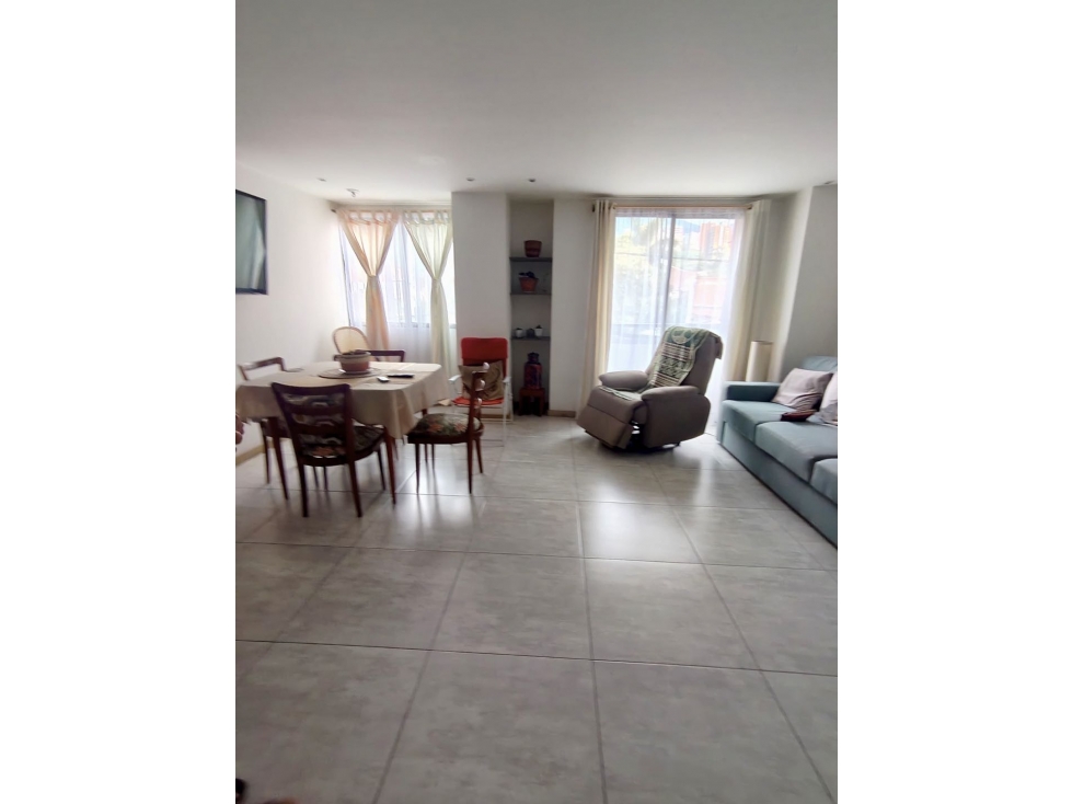 Se vende apartamento en Envigado barrio Mesa