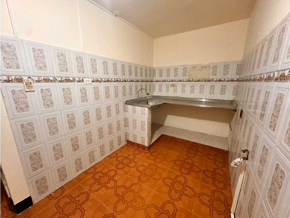 SE VENDE APARTAMENTO EN FLORENCIA - MEDELLIN — foto 3