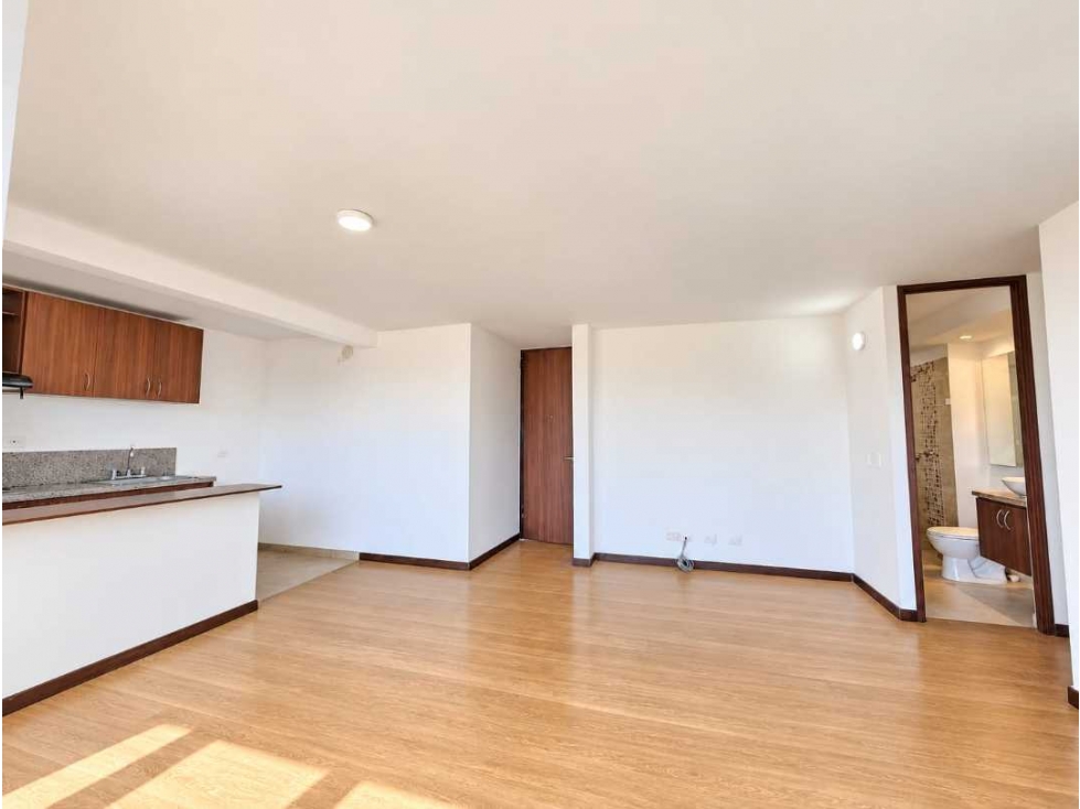 SE VENDE APARTAMENTO EN GRAN GRANADA, ENGATIVA, BOGOTA — foto 2