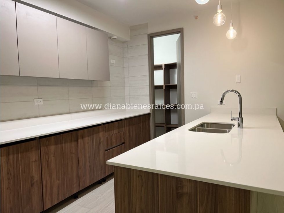Venta de apartamento en Hato Pintado