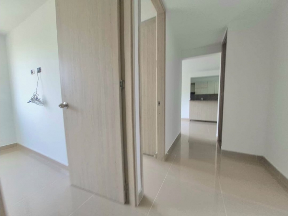 SE VENDE APARTAMENTO EN ITAGUI SECTOR LAS CHIMENEAS- VIVIENDAS DEL SUR — foto 4