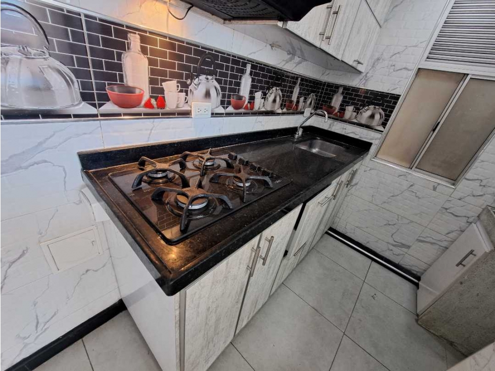 Se vende apartamento en Kennedy/Roma — foto 3