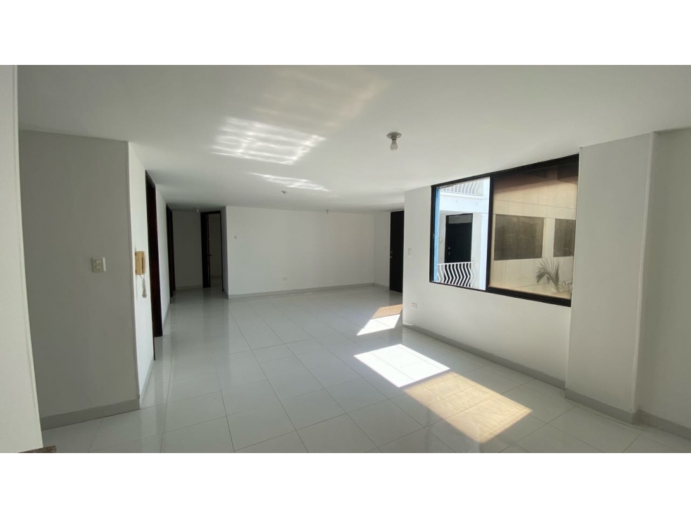 Se vende apartamento en la Av. Libertador, Santa Marta — foto 3