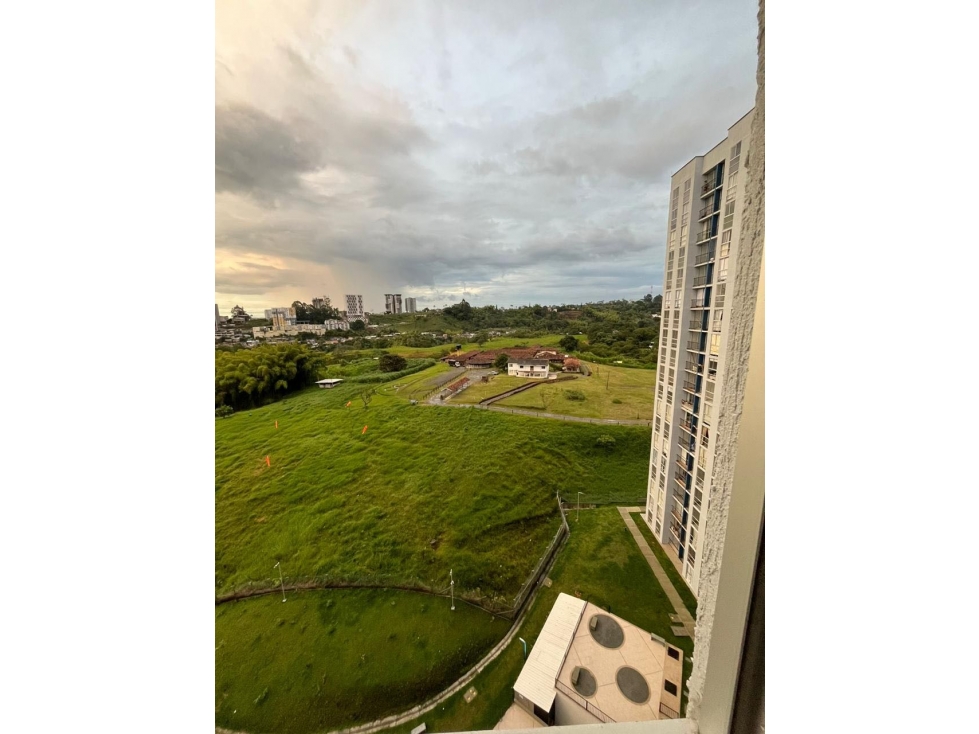 Se vende apartamento en la av centenario, Armenia Quindío.