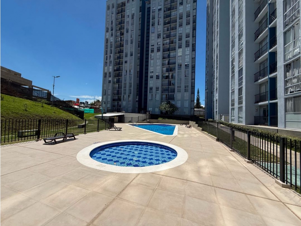 SE ARRIENDA APARTAMENTO EN LA AV CENTENARIO ARMENIA