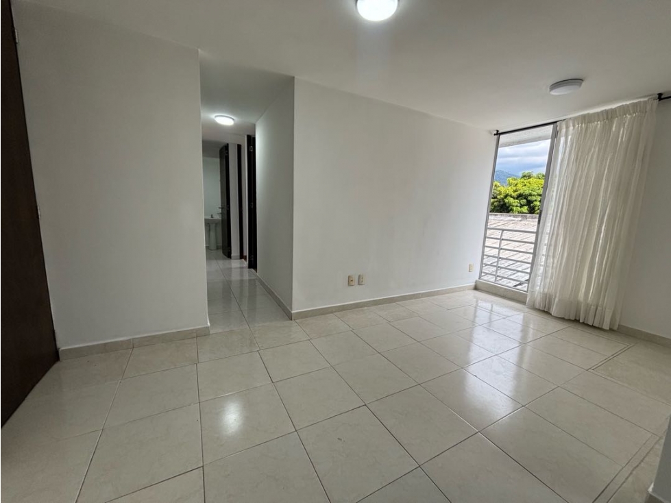 SE VENDE APARTAMENTO EN LA AV 19 — foto 2
