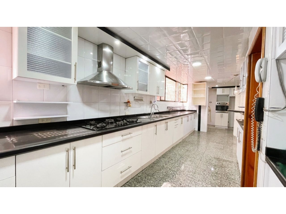 SE VENDE APARTAMENTO CON TERRAZA EN LA CAROLINA.A — foto 4