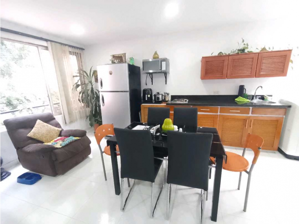 SE VENDE APARTAMENTO EN LA CASTELLANA. CERCA AL EXITO LAURELES — foto 6