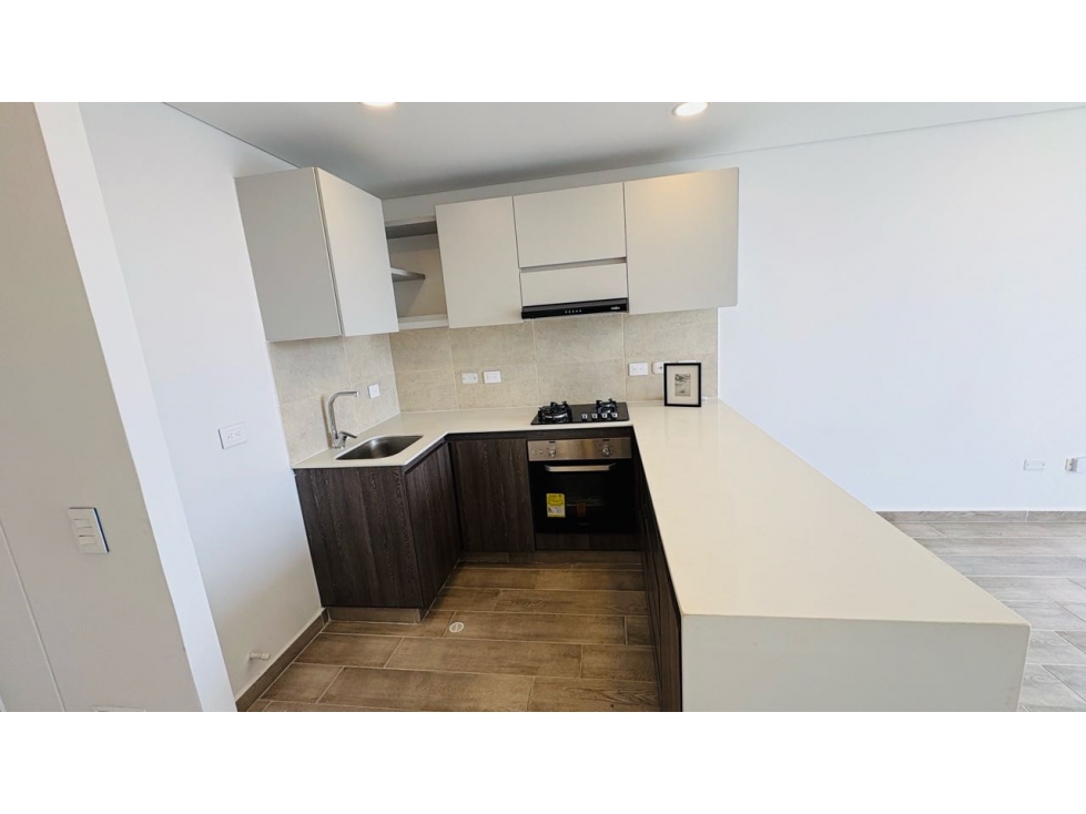 OPORTUNIDAD DE INVERSION SE VENDE APARTAMENTO EN LA CASTELLANA — foto 3