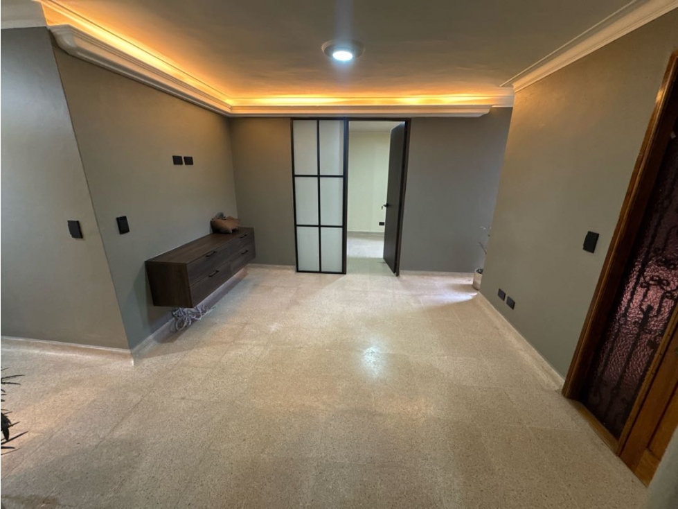 SE VENDE APARTAMENTO EN LA CEJA REMODELADO ZONA CENTRO CERCA AL PARQUE