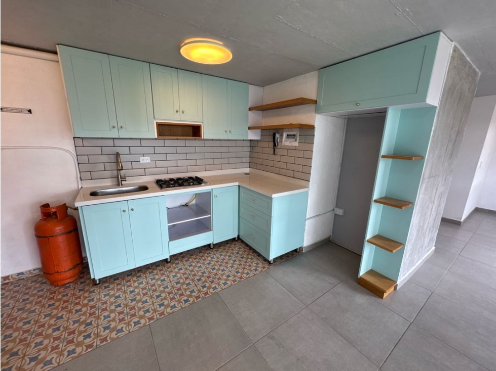 SE VENDE APARTAMENTO EN LA CEJA SEGUNDO PISO SE ENTREGA RENTANDO — foto 3