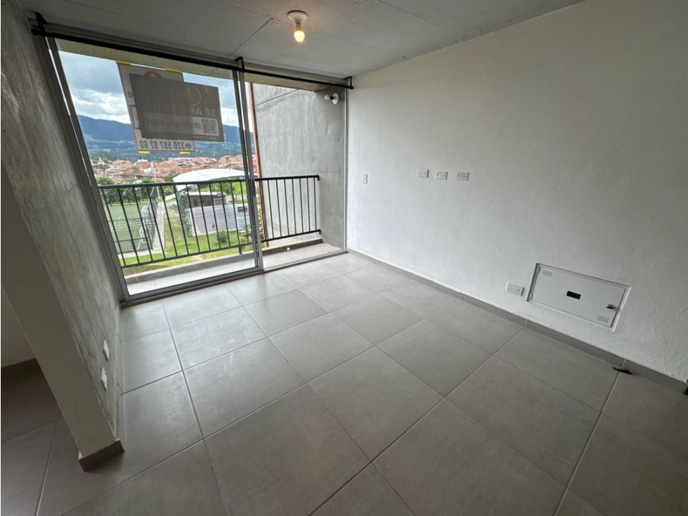 SE VENDE APARTAMENTO EN LA CEJA SEGUNDO PISO SE ENTREGA RENTANDO — foto 5