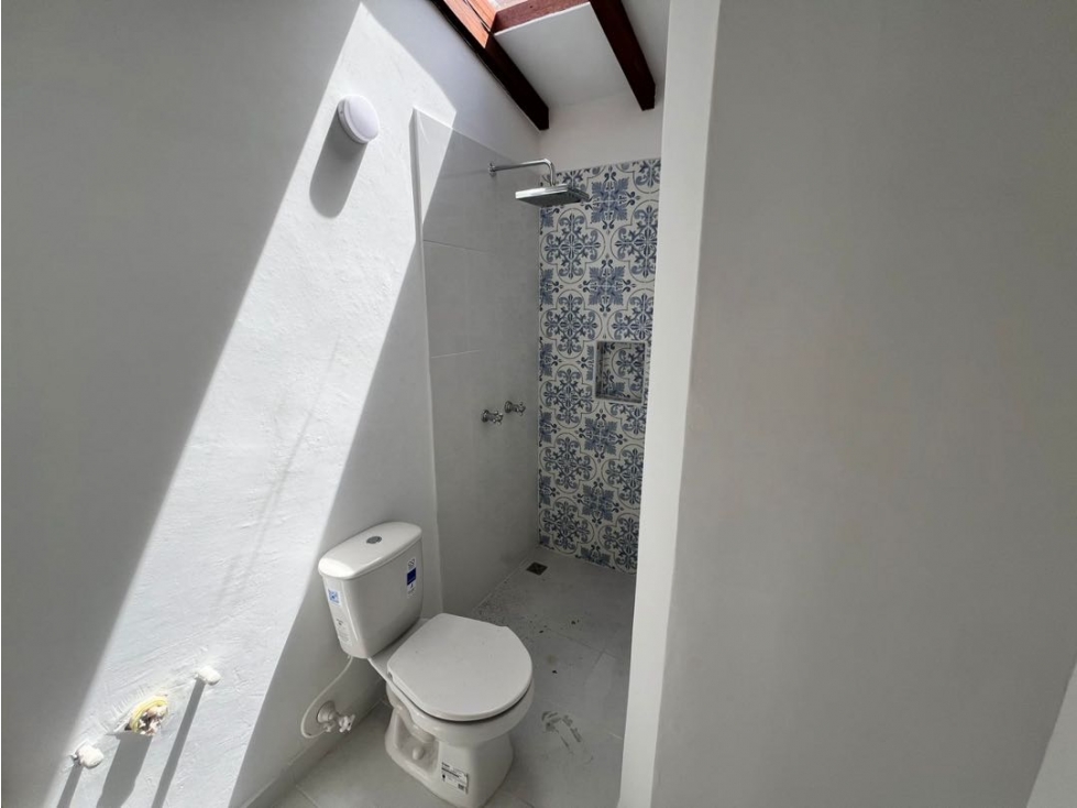 SE VENDE APARTAMENTO EN LA CEJA 3ER PISO CON BALCÓN BARRIO SAN CAYETAN — foto 4