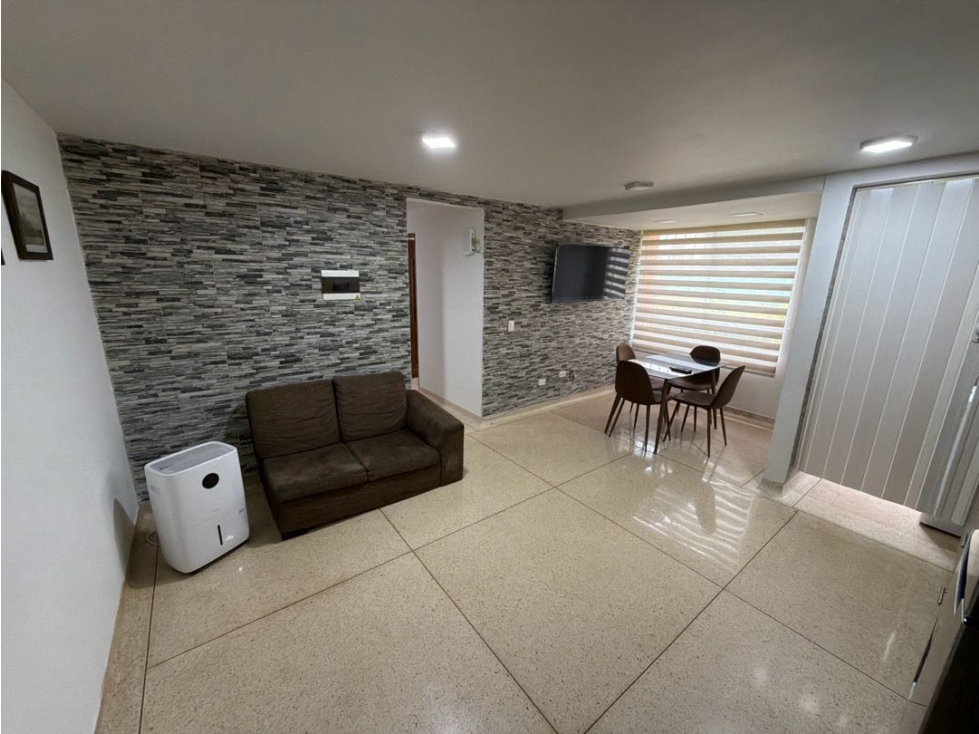 SE VENDE APARTAMENTO EN LA CEJA UNIDAD LA COLINA 1ER PISO 57 m2 3 HABI