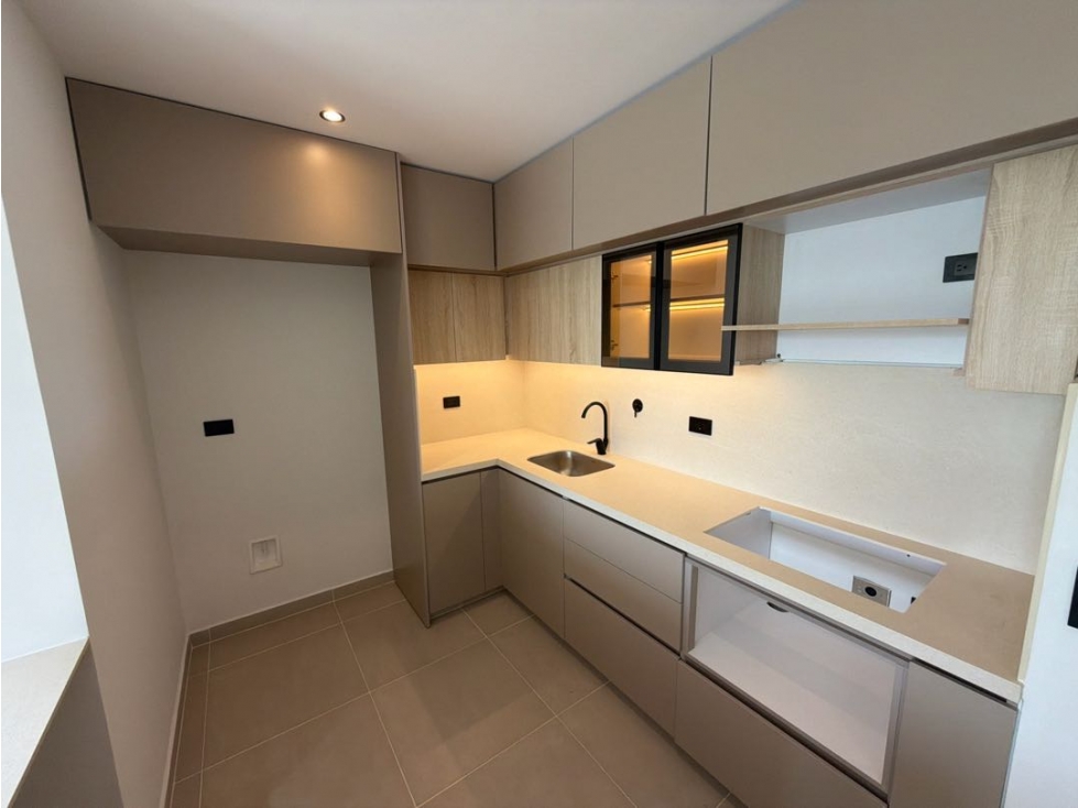 SE VENDE APARTAMENTO EN LA CEJA, PARQUEADERO Y UTIL TORRES DE MAUMI
