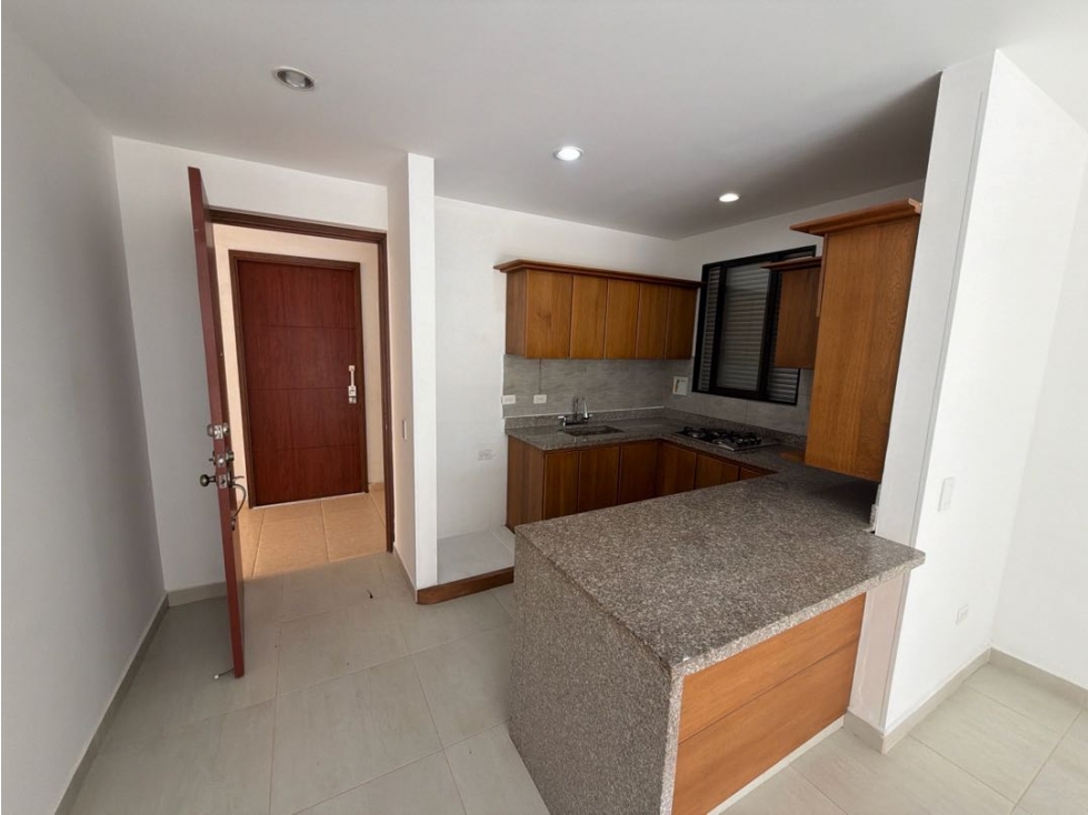 SE VENDE APARTAMENTO EN LA CEJA UNIDAD EL CARMELO, I PISO ES QUE — foto 5