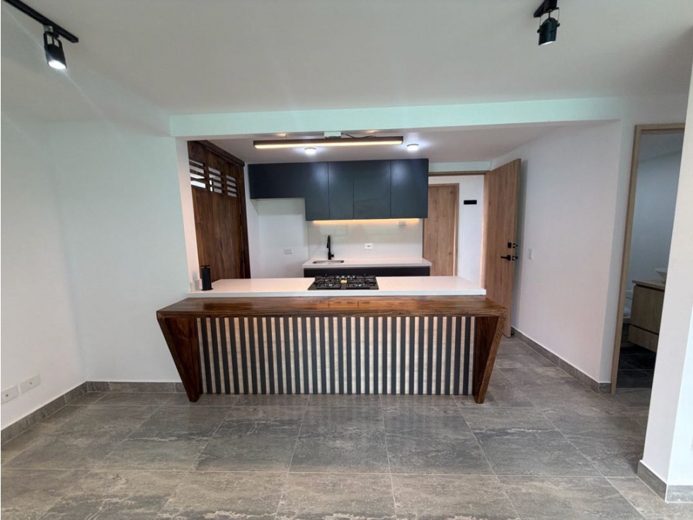 SE VENDE APARTAMENTO EN LA CEJA ALMENDRA VALLÉS 1er piso — foto 3