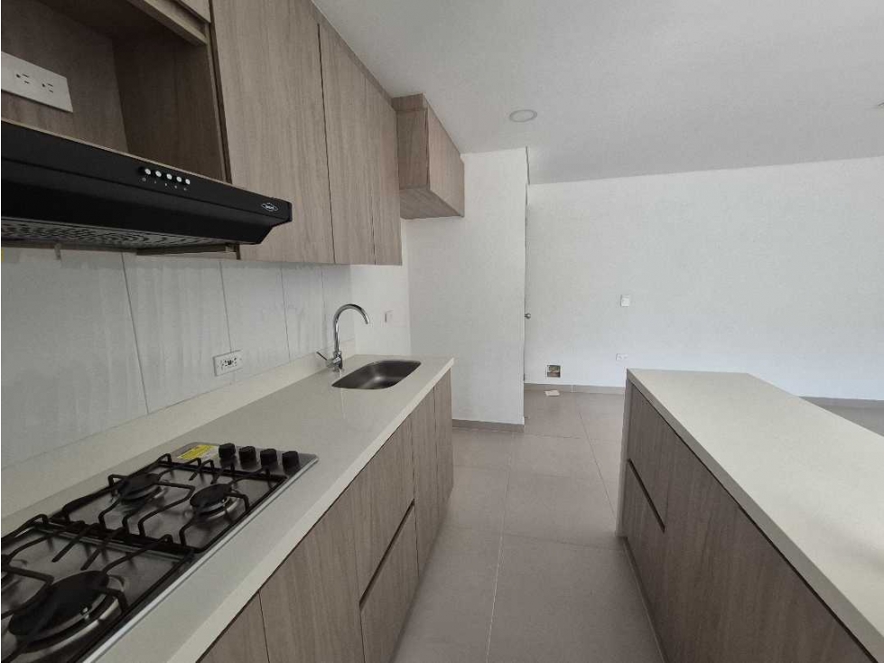 SE VENDE APARTAMENTO EN LA ESTRELLA, SECTOR LA FERERIA — foto 2