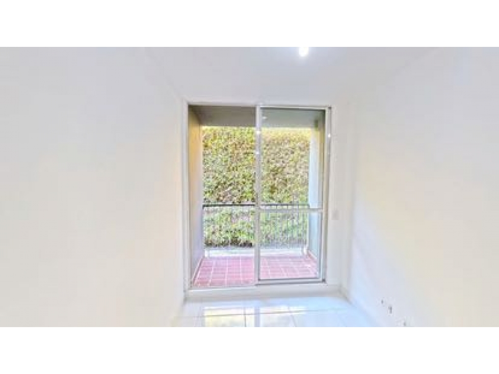SE VENDE APARTAMENTO EN LA ESTRELLA - CIUDAD JARDIN — foto 2