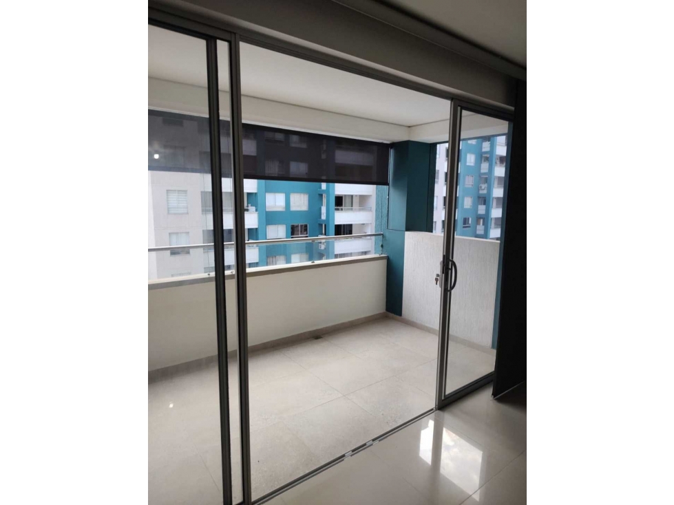 Se vende apartamento en la flora