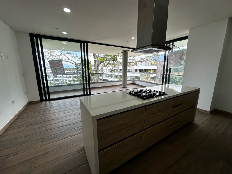 Se vende apartamento en la loma del Escobero envigado
