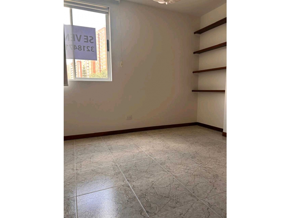 SE VENDE APARTAMENTO EN LA LOMA DE LOS BERNAL. — foto 3