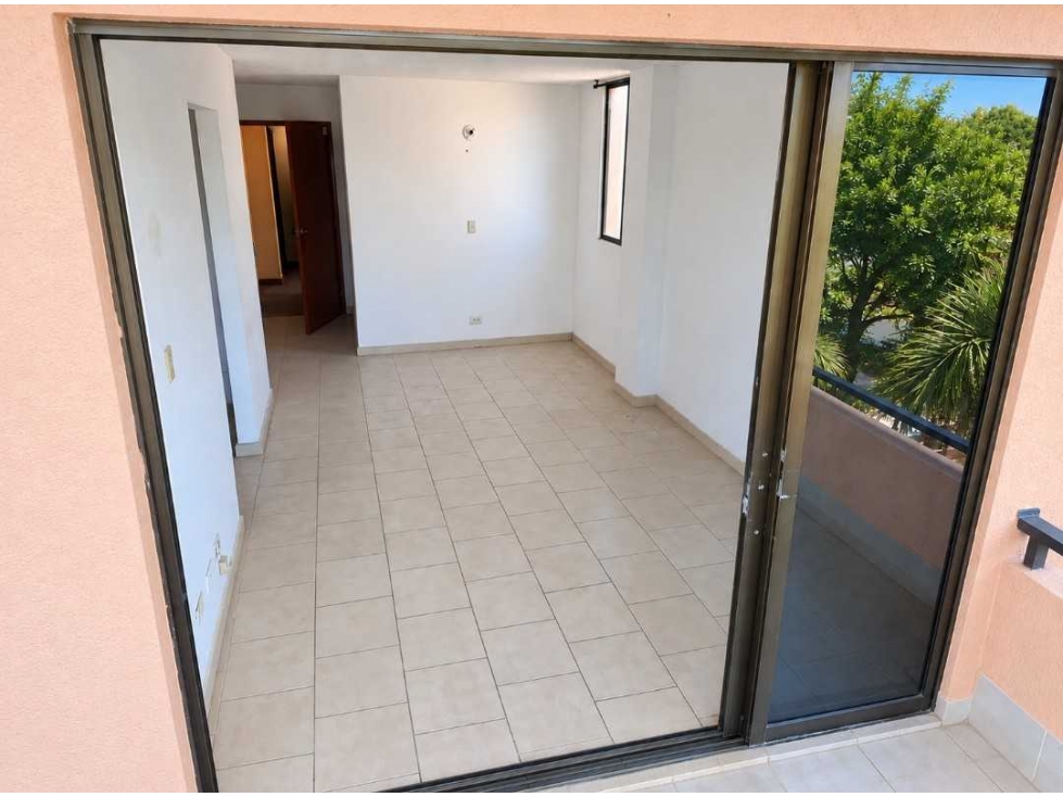 Se vende Apartamento en La Unión desocupado sin deudas — foto 2