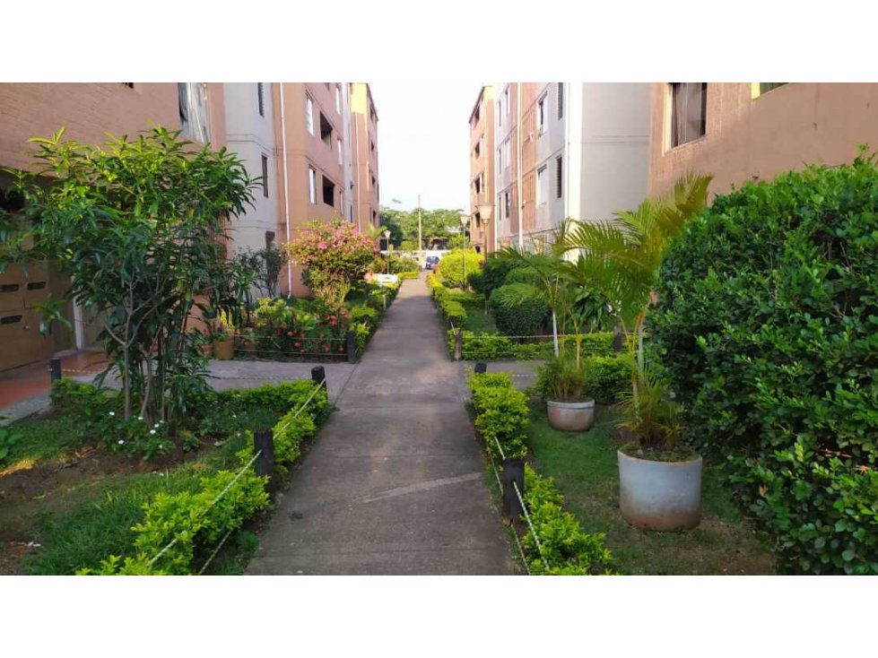 SE VENDE APARTAMENTO EN LAS GRANJAS ( Lj / Js )
