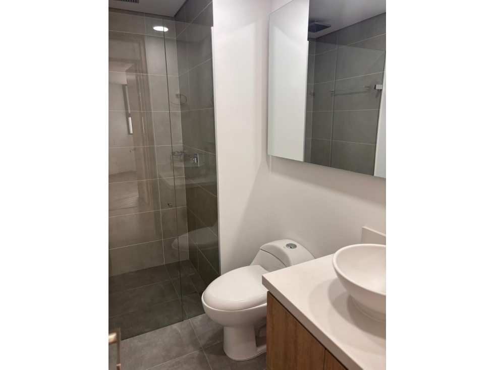 Se vende apartamento en las palmas cerca al tunel — foto 3