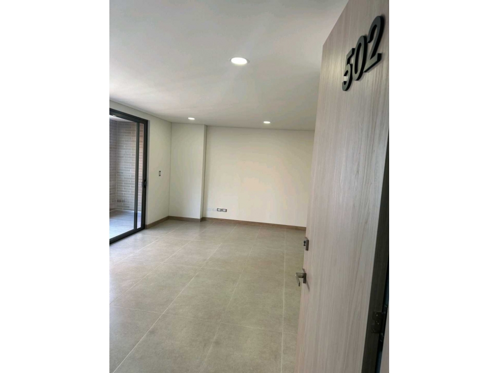 Se vende apartamento en laureles para estrenar — foto 3