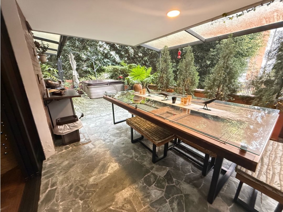 SE VENDE AMPLIO APARTAMENTO EN CASTROPOL — foto 2