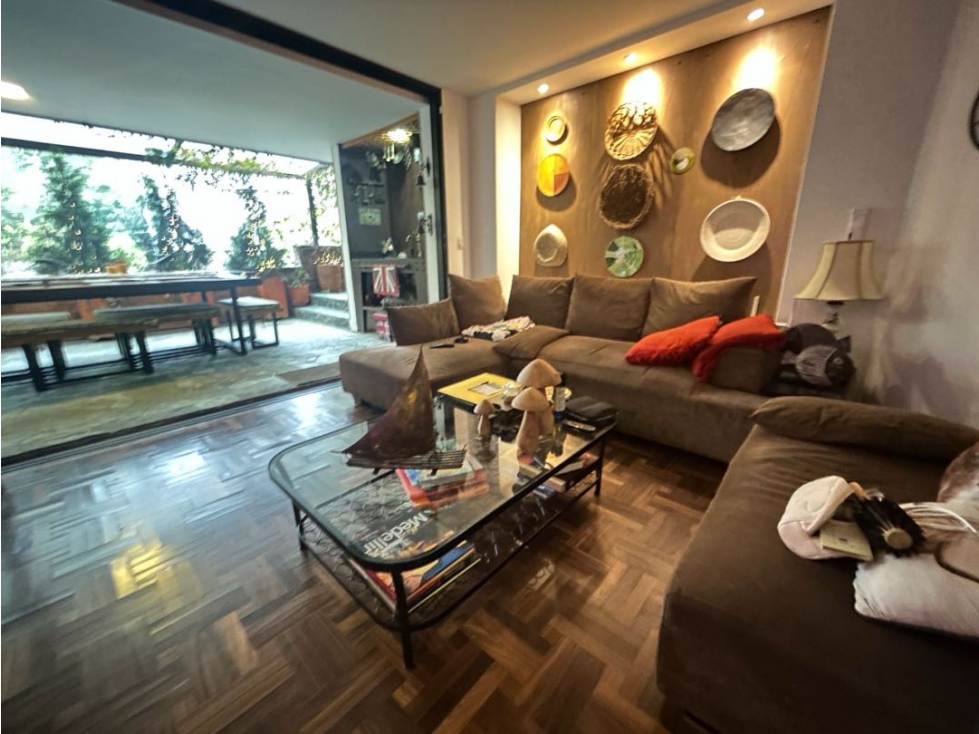 SE VENDE AMPLIO APARTAMENTO EN CASTROPOL — foto 4