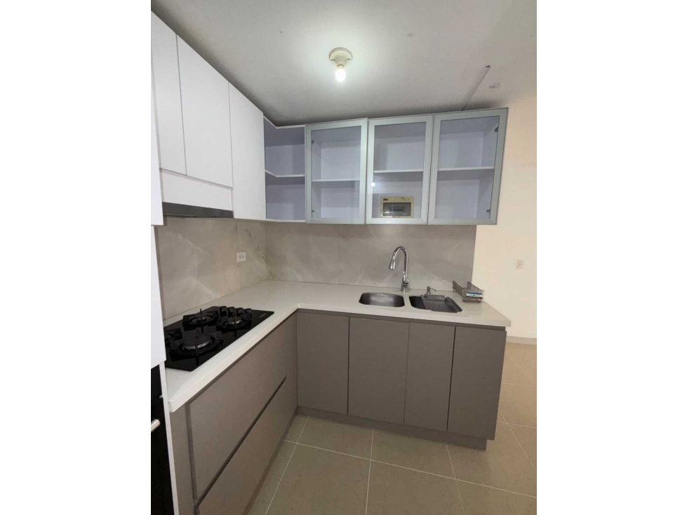 Se Vende Apartamento en Loma de los Bernal