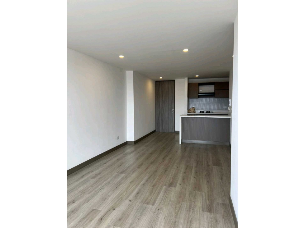 SE VENDE APARTAMENTO EN LOS MARTIRES