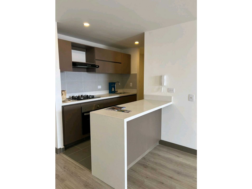 SE VENDE APARTAMENTO EN LOS MARTIRES — foto 2