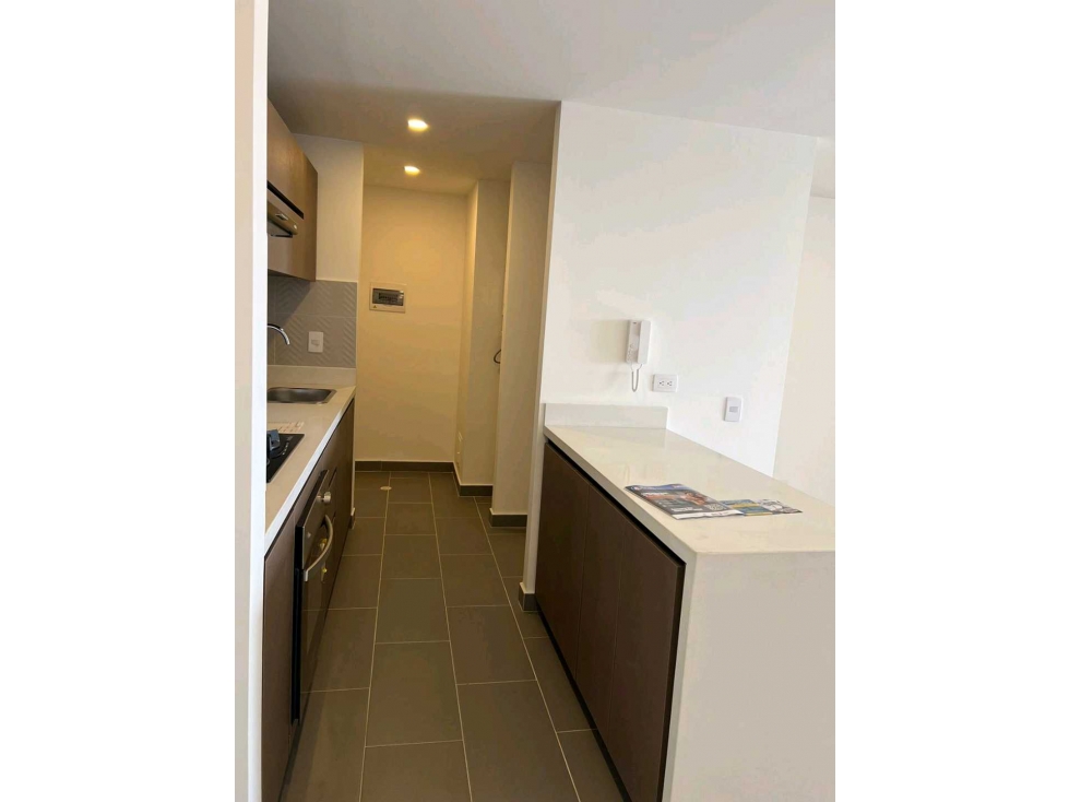 SE VENDE APARTAMENTO EN LOS MARTIRES — foto 3