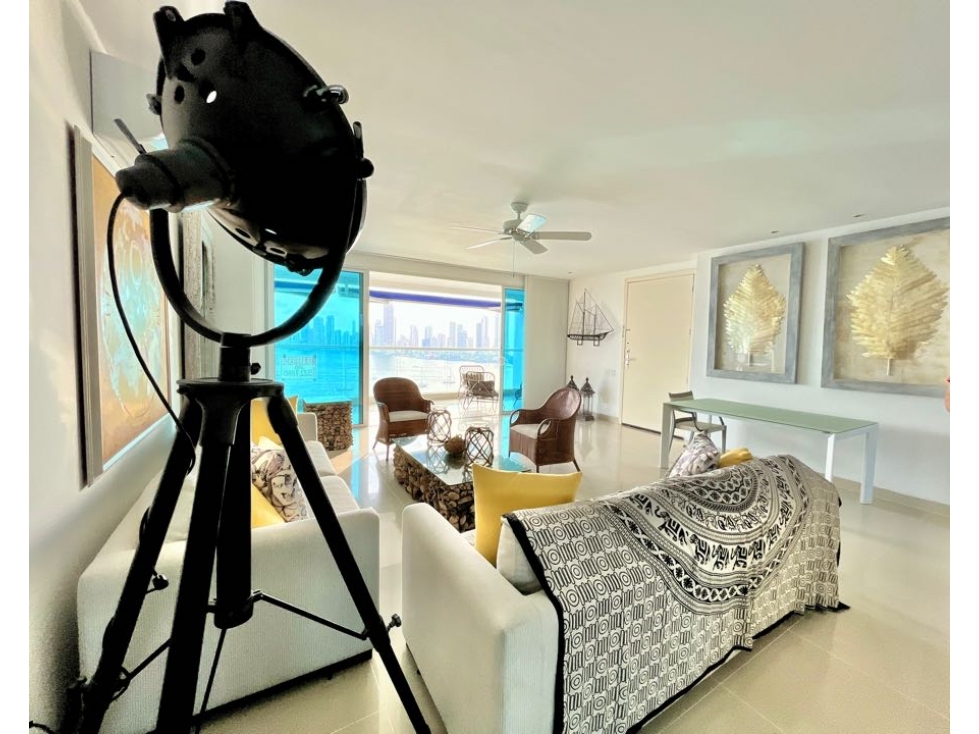 SE ARRIENDA APARTAMENTO AMOBLADO EN MANGA, SOBRE LA BAHIA — foto 5