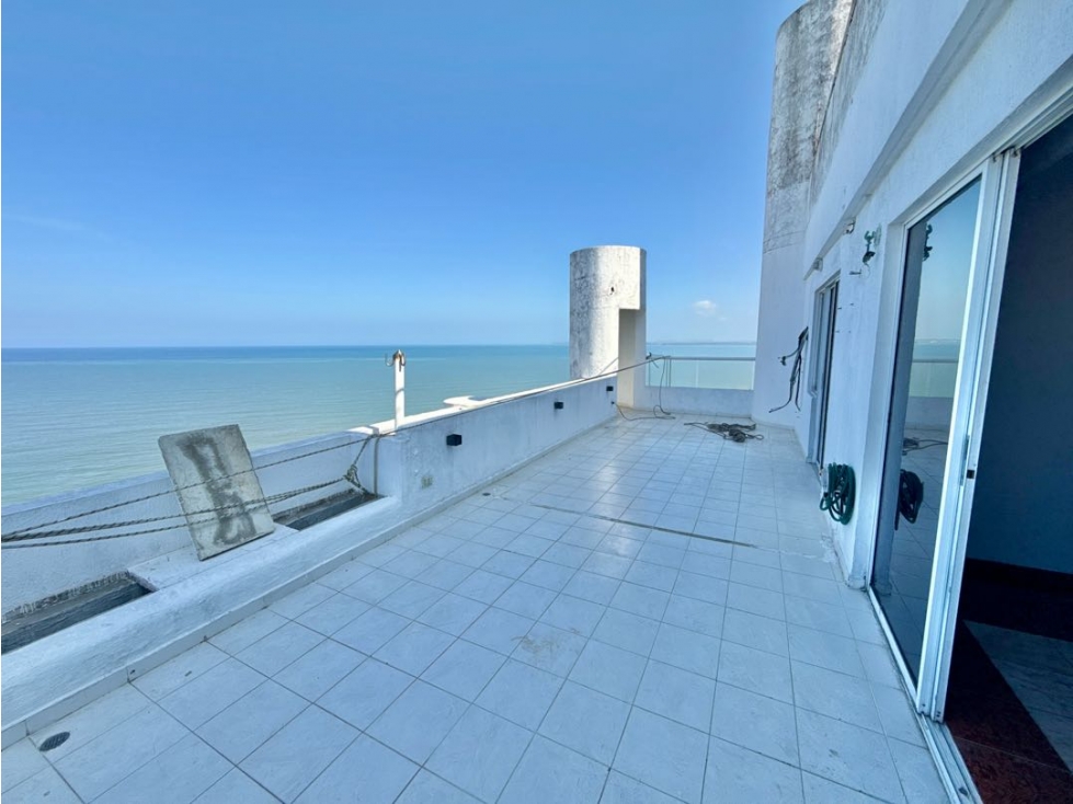 SE VENDE APARTAMENTO EN MARBELLA, FRENTE AL MAR