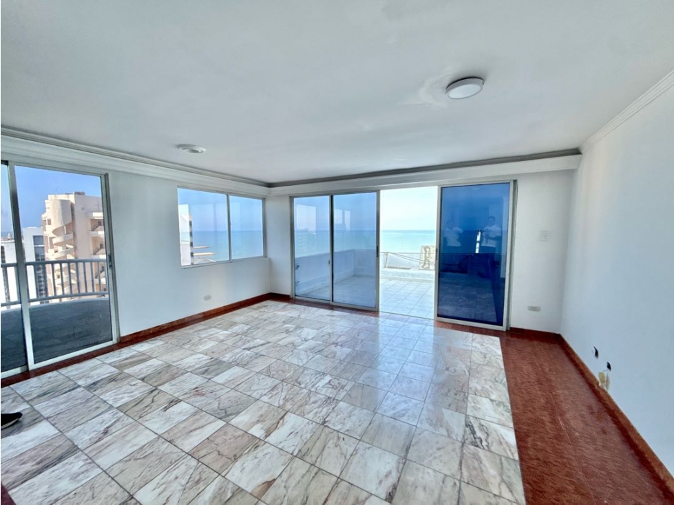 SE VENDE APARTAMENTO EN MARBELLA, FRENTE AL MAR — foto 4