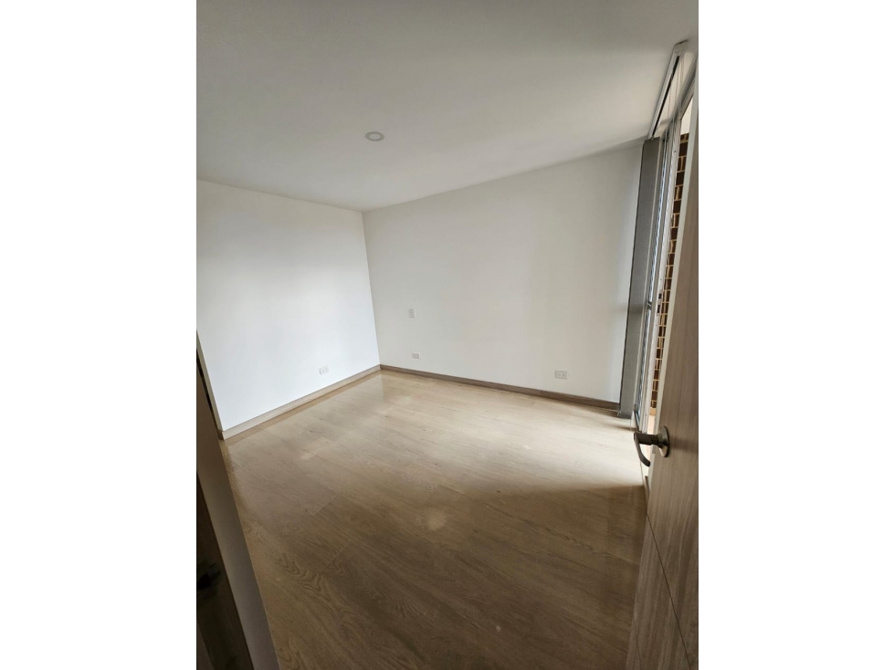 SE VENDE APARTAMENTO EN MARINILLA CONDOMINIO NATURE PLANTE — foto 2