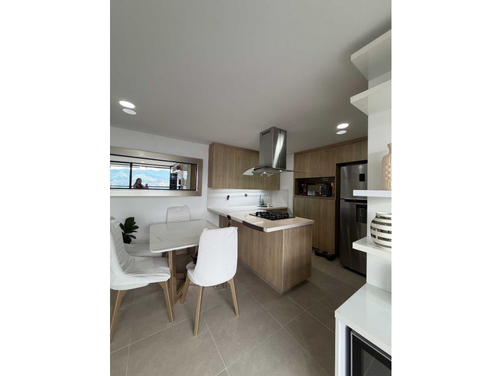 Se vende apartamento en Medellin el poblado