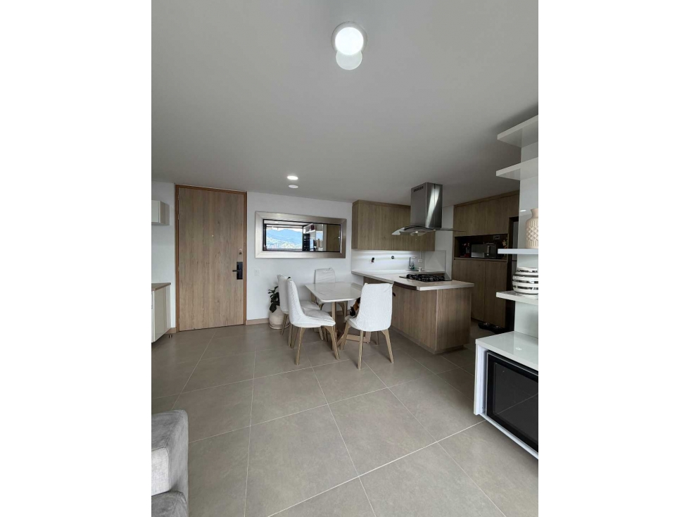 Se vende apartamento en Medellin el poblado — foto 3