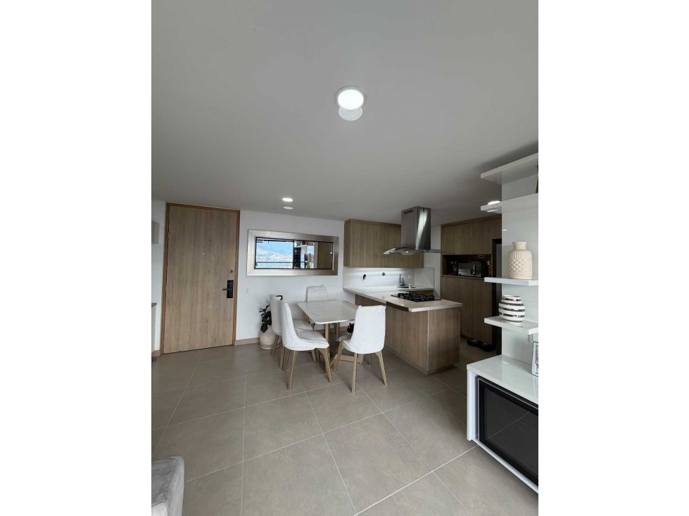 Se vende apartamento en Medellin el poblado — foto 4