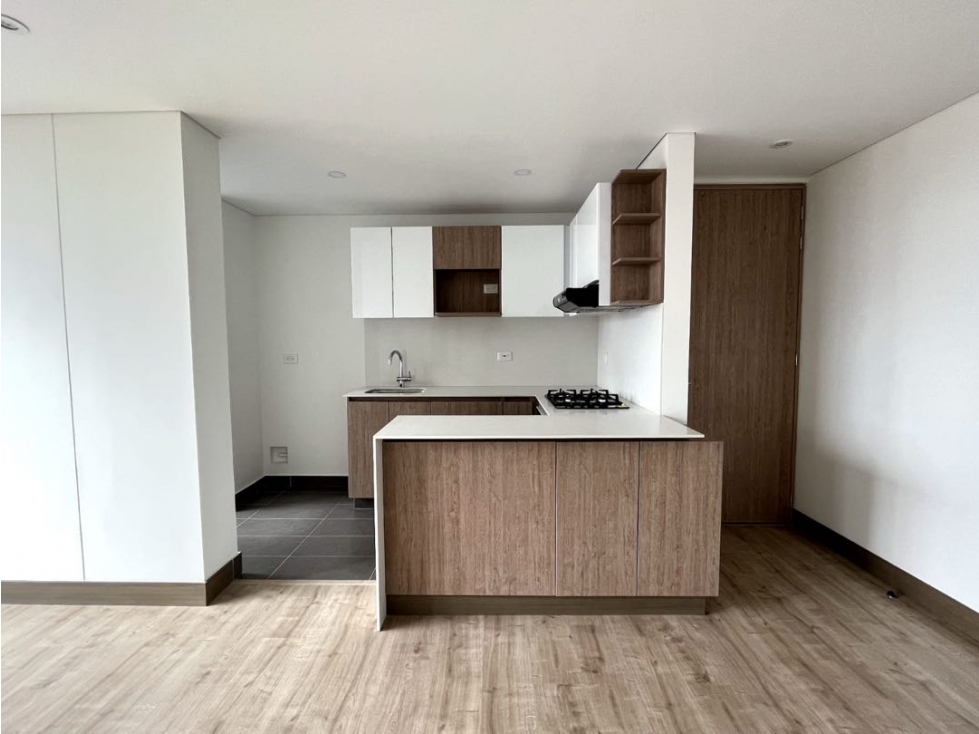 Se vende apartamento en modelia — foto 3