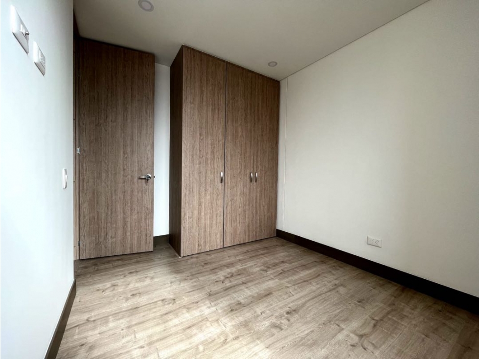 Se vende apartamento en modelia — foto 4