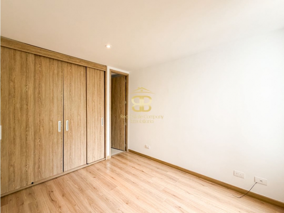 SE VENDE APARTAMENTO EN NUEVA COLINA — foto 4